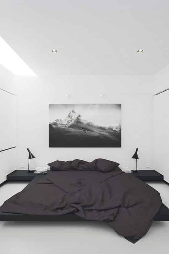 Menos é mais: quarto minimalista com poucos detalhes de decoração.