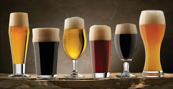 Copos para cerveja: conheça 12 tipos diferentes
