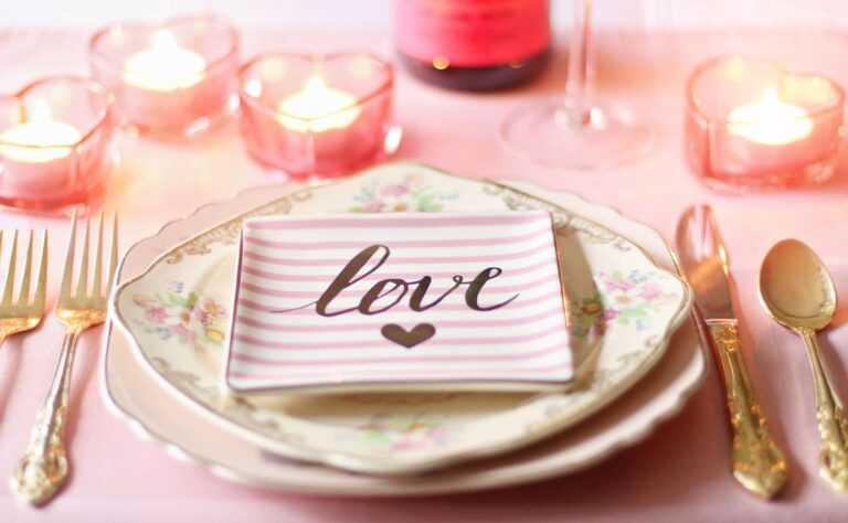 Jantar romântico em casa: receitas, decoração e dicas