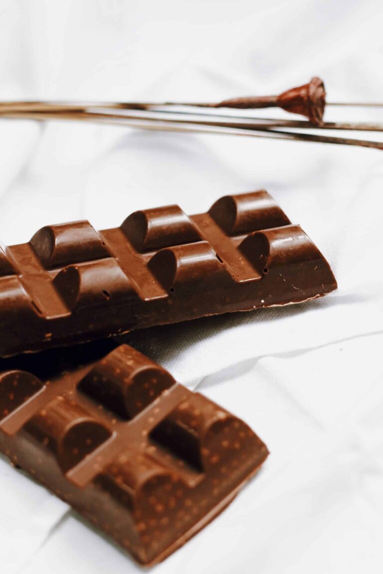 Chocólatras: receitas com chocolate incríveis e muito mais