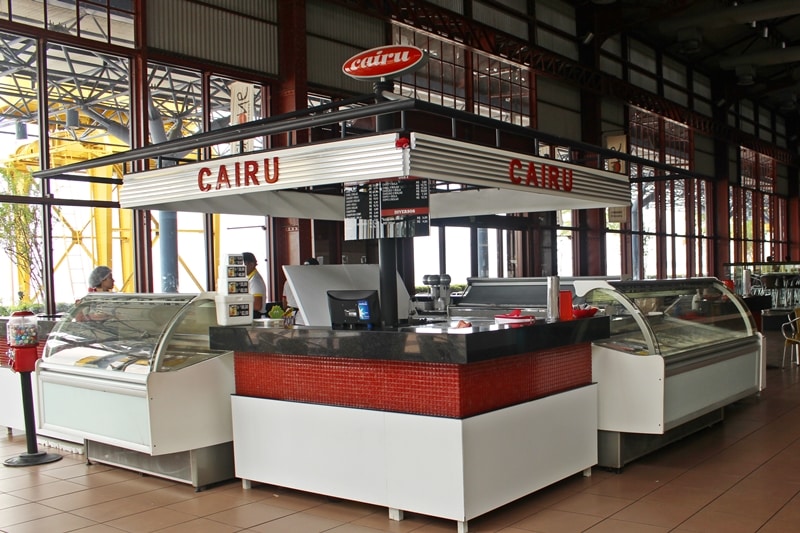 Instalações da sorveteria Cairu, localizada no interior da Estação das Docas.