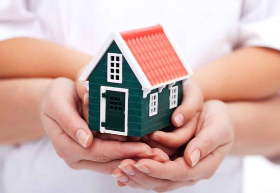 Tanto o SBPE quanto o programa Casa Verde e Amarela são linhas de financiamento utilizadas para a compra de imóveis novos.