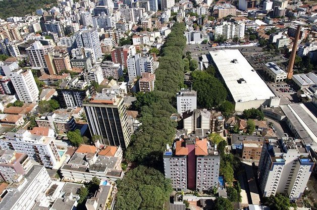 Rua Gonçalo de Carvalho vista de cima.